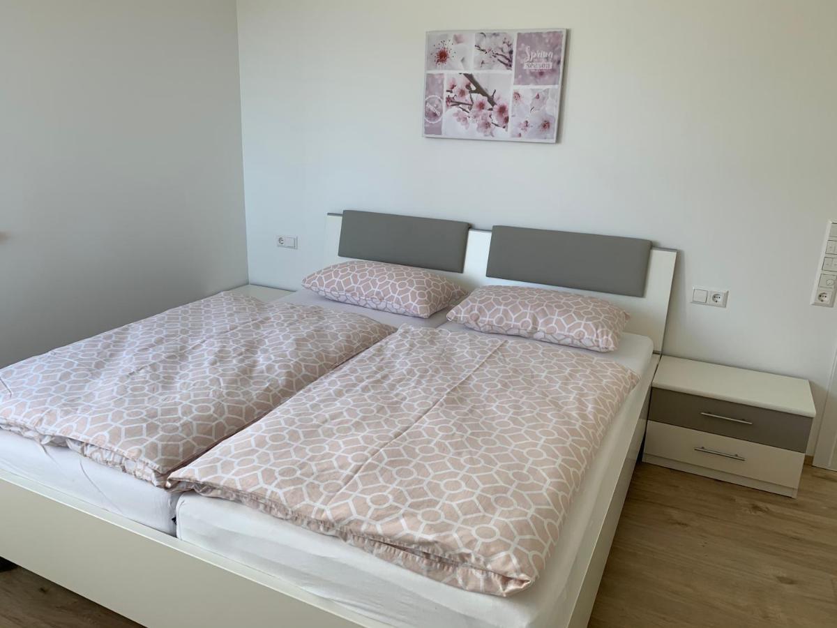 Haus Steingrubenweg Apartment Mutlangen Ngoại thất bức ảnh